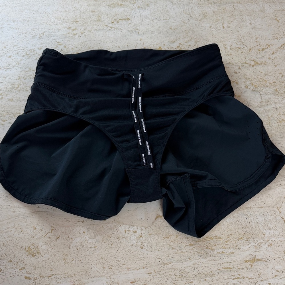 Nike Dri Fit Women's Black Athletic Shorts size small - Picture 11 of 12